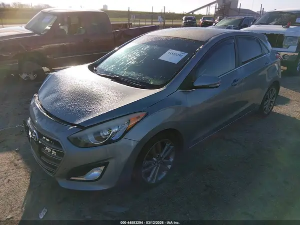 KMHD35LH5GU271545 2016 HYUNDAI ELANTRA - Image 2
