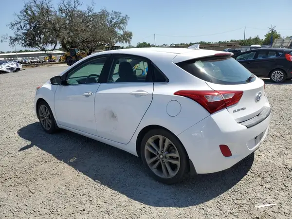 KMHD35LH5GU271836 2016 HYUNDAI ELANTRA - Image 2