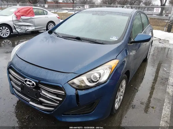 KMHD35LH5GU272422 2016 HYUNDAI ELANTRA - Image 2