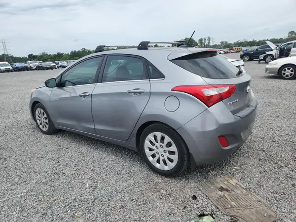 KMHD35LH5GU273702 2016 HYUNDAI ELANTRA - Image 2