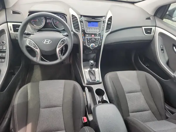 KMHD35LH5GU273702 2016 HYUNDAI ELANTRA - Image 8