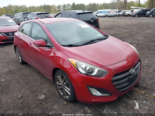 KMHD35LH5GU273750 2016 HYUNDAI ELANTRA - Image 1
