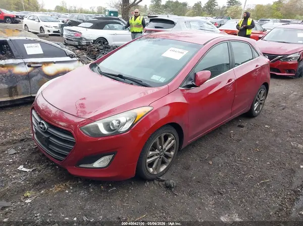 KMHD35LH5GU273750 2016 HYUNDAI ELANTRA - Image 2