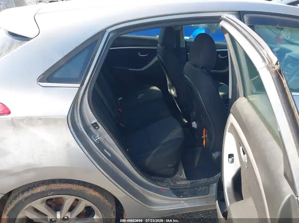 KMHD35LH5GU274316 2016 HYUNDAI ELANTRA - Image 8