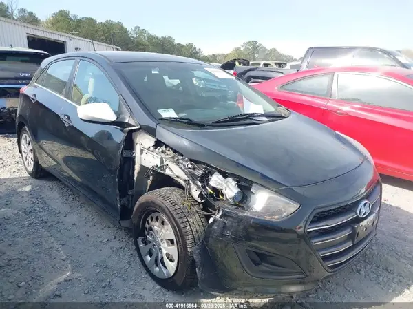 KMHD35LH5GU276826 2016 HYUNDAI ELANTRA - Image 1