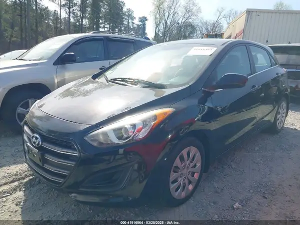 KMHD35LH5GU276826 2016 HYUNDAI ELANTRA - Image 2