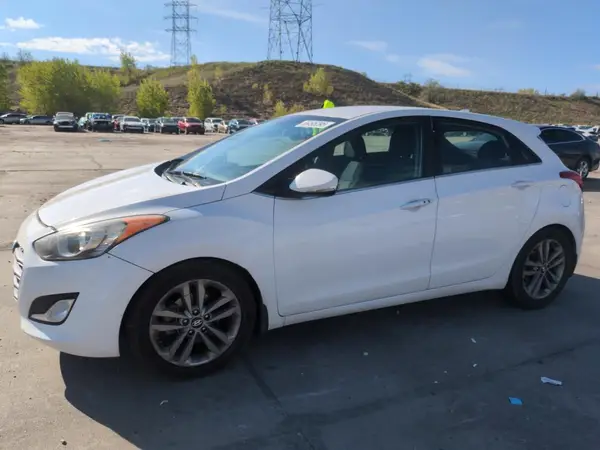 KMHD35LH5GU282318 2016 HYUNDAI ELANTRA - Image 1
