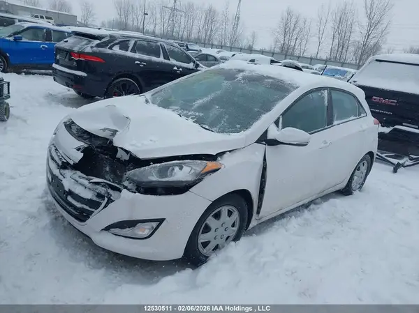 KMHD35LH5GU282402 2016 HYUNDAI ELANTRA - Image 2