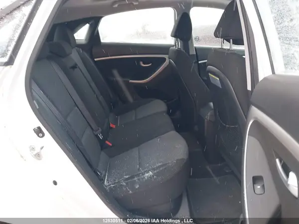 KMHD35LH5GU282402 2016 HYUNDAI ELANTRA - Image 8