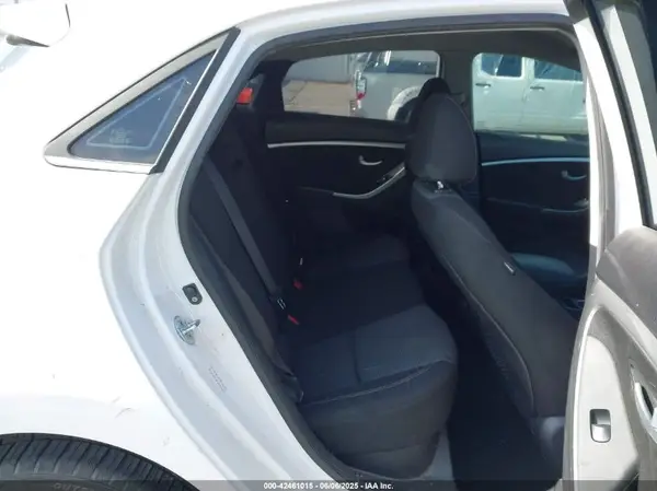 KMHD35LH5GU282805 2016 HYUNDAI ELANTRA - Image 8