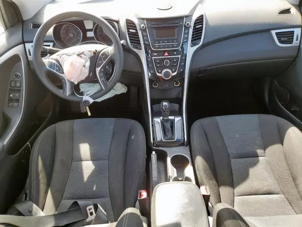 KMHD35LH5GU285896 2016 HYUNDAI ELANTRA - Image 8