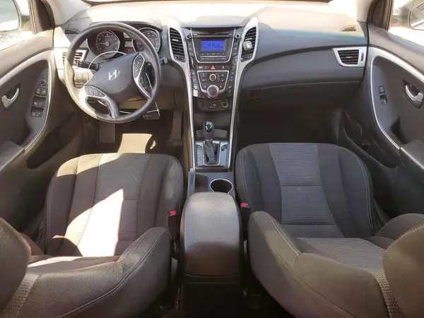KMHD35LH5GU304608 2016 HYUNDAI ELANTRA - Image 8