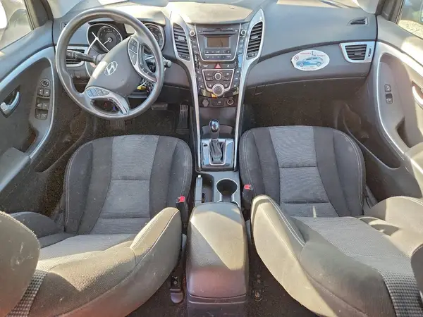 KMHD35LH5GU305158 2016 HYUNDAI ELANTRA - Image 8