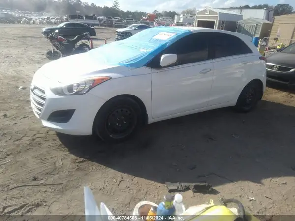 KMHD35LH5GU306083 2016 HYUNDAI ELANTRA - Image 2