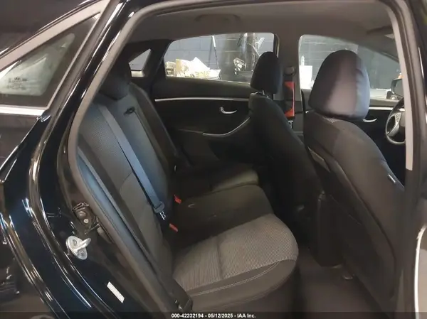 KMHD35LH5GU316631 2016 HYUNDAI ELANTRA - Image 8