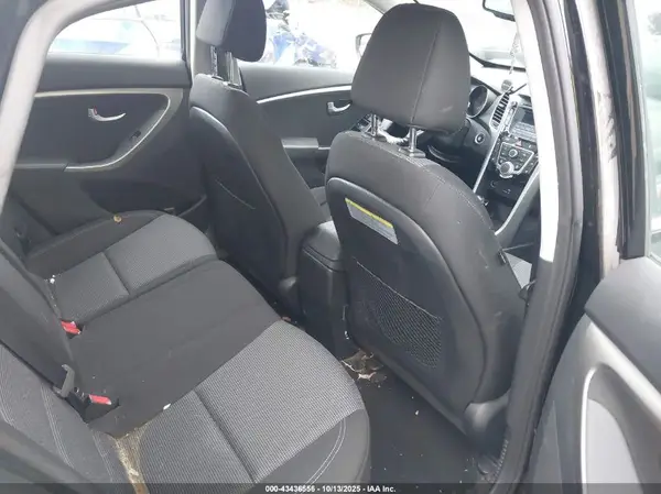 KMHD35LH5GU318718 2016 HYUNDAI ELANTRA - Image 8