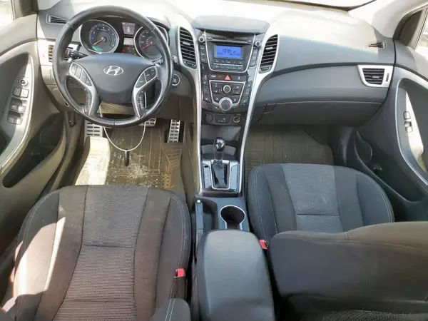 KMHD35LH5GU321456 2016 HYUNDAI ELANTRA - Image 8