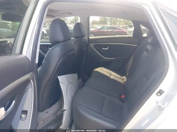KMHD35LH5GU322025 2016 HYUNDAI ELANTRA - Image 8