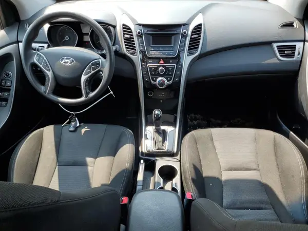 KMHD35LH5GU324745 2016 HYUNDAI ELANTRA - Image 8