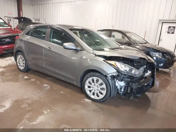 KMHD35LH5GU326074 2016 HYUNDAI ELANTRA - Image 1