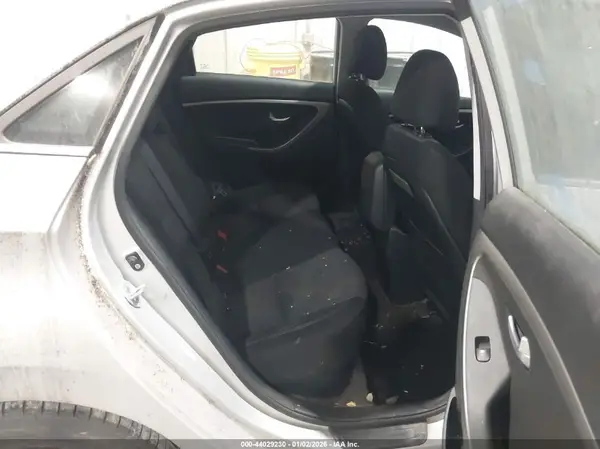 KMHD35LH5GU326138 2016 HYUNDAI ELANTRA - Image 8