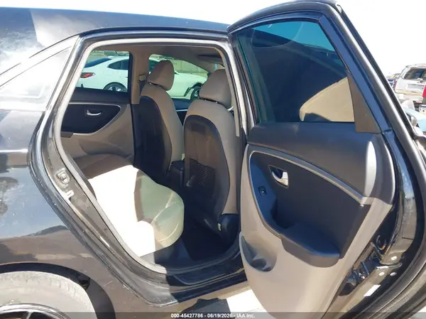 KMHD35LH5GU342615 2016 HYUNDAI ELANTRA - Image 8