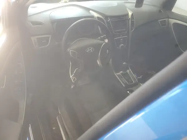 KMHD35LH5HU351266 2017 HYUNDAI ELANTRA - Image 8