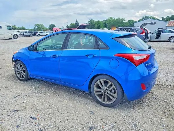 KMHD35LH5HU355138 2017 HYUNDAI ELANTRA - Image 2