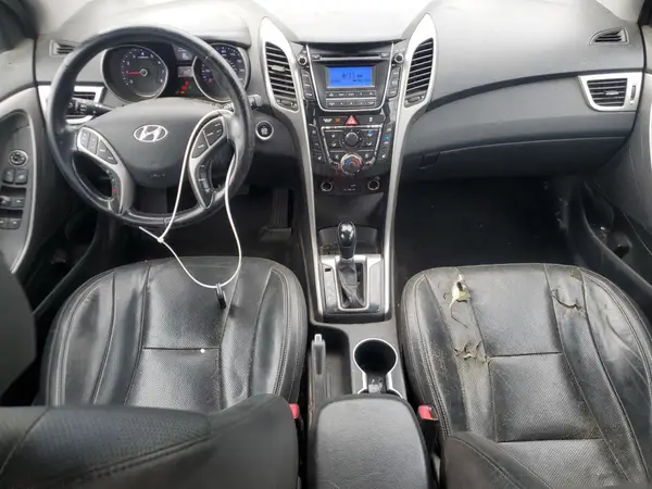 KMHD35LH5HU358623 2017 HYUNDAI ELANTRA - Image 8