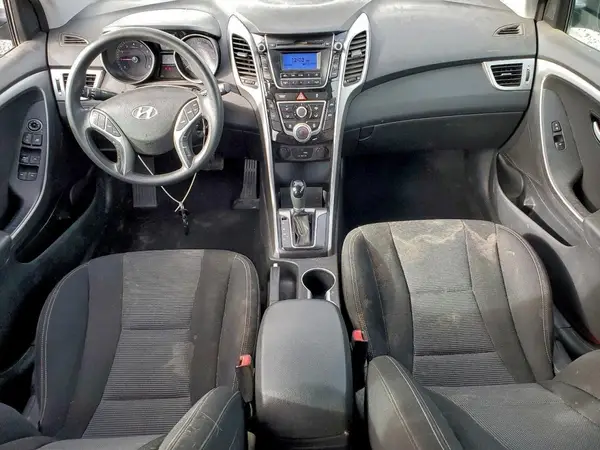 KMHD35LH5HU364390 2017 HYUNDAI ELANTRA - Image 8