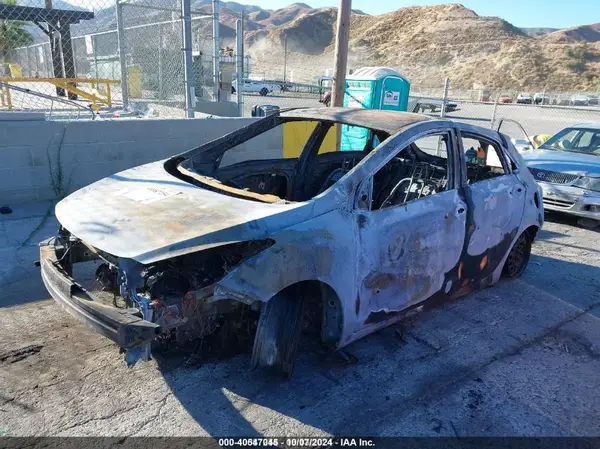 KMHD35LH5HU364521 2017 HYUNDAI ELANTRA - Image 2