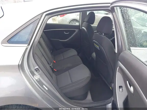 KMHD35LH5HU366351 2017 HYUNDAI ELANTRA - Image 8