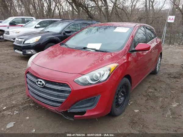 KMHD35LH5HU368648 2017 HYUNDAI ELANTRA - Image 2