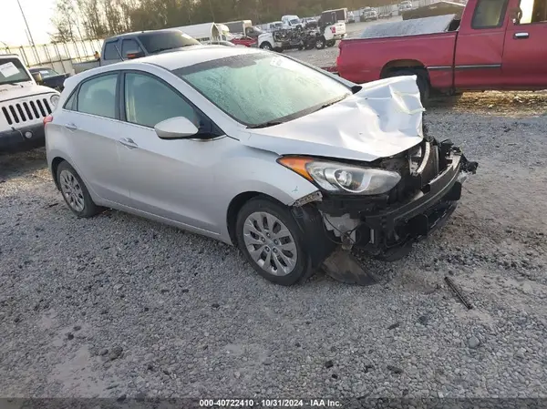 KMHD35LH5HU375079 2017 HYUNDAI ELANTRA - Image 1