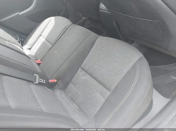 KMHD35LH5HU377737 2017 HYUNDAI ELANTRA - Image 8