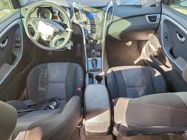 KMHD35LH5HU378127 2017 HYUNDAI ELANTRA - Image 8