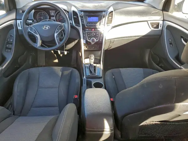 KMHD35LH5HU382002 2017 HYUNDAI ELANTRA - Image 8
