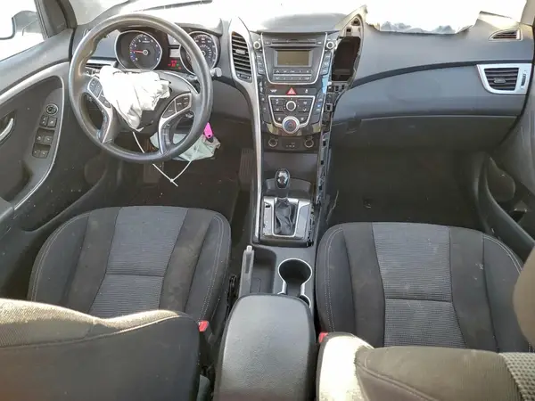 KMHD35LH5HU382579 2017 HYUNDAI ELANTRA - Image 8