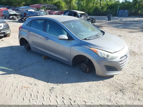 KMHD35LH6GU252339 2016 HYUNDAI ELANTRA - Image 1