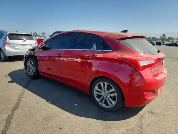 KMHD35LH6GU254639 2016 HYUNDAI ELANTRA - Image 2