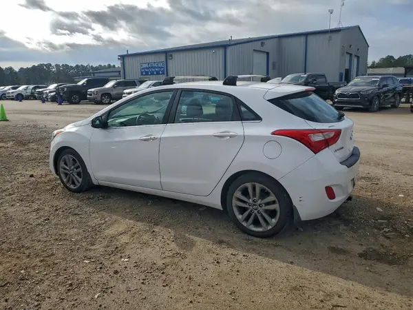 KMHD35LH6GU258206 2016 HYUNDAI ELANTRA - Image 2