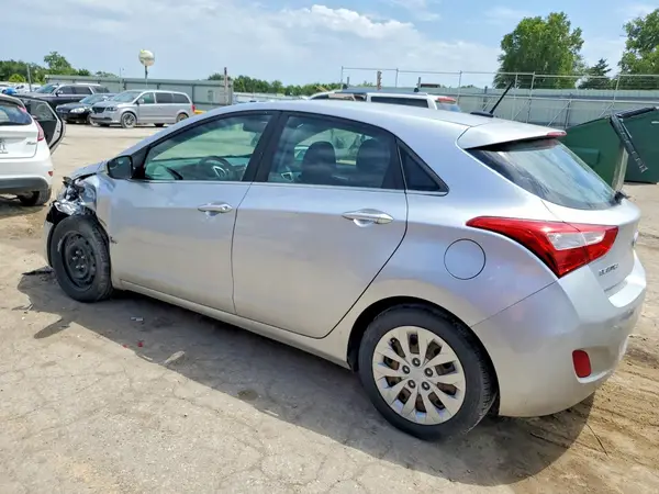 KMHD35LH6GU264166 2016 HYUNDAI ELANTRA - Image 2