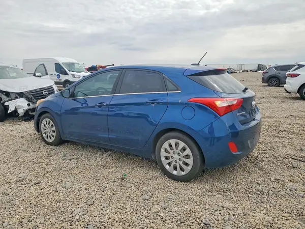 KMHD35LH6GU265849 2016 HYUNDAI ELANTRA - Image 2