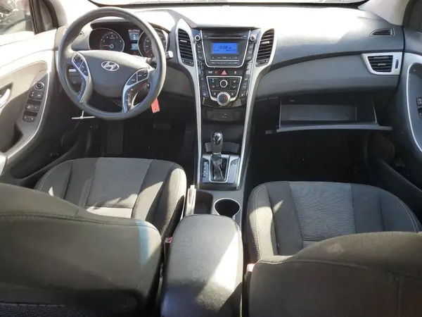 KMHD35LH6GU268850 2016 HYUNDAI ELANTRA - Image 8