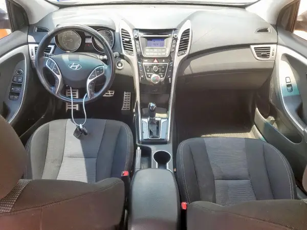 KMHD35LH6GU270758 2016 HYUNDAI ELANTRA - Image 8