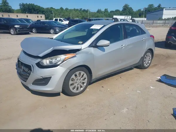 KMHD35LH6GU271862 2016 HYUNDAI ELANTRA - Image 2