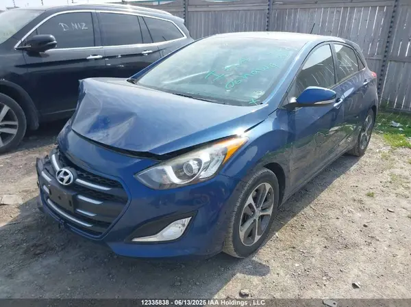 KMHD35LH6GU282490 2016 HYUNDAI ELANTRA - Image 2