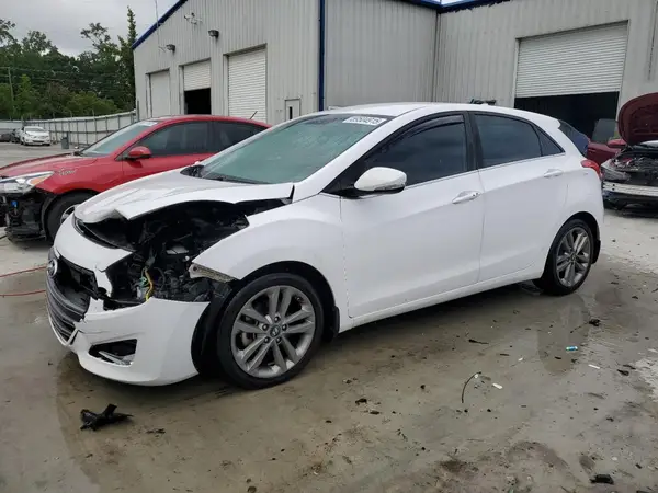 KMHD35LH6GU284689 2016 HYUNDAI ELANTRA - Image 1
