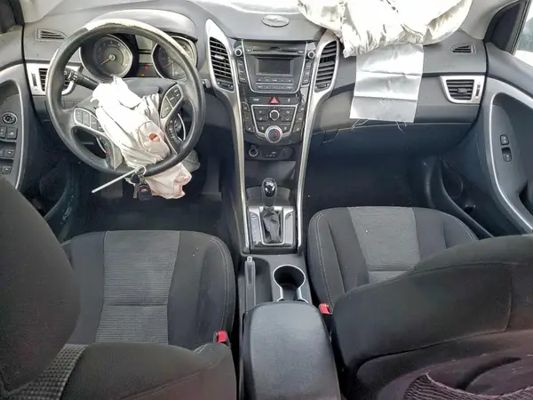 KMHD35LH6GU284739 2016 HYUNDAI ELANTRA - Image 8