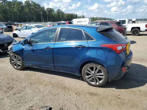 KMHD35LH6GU284742 2016 HYUNDAI ELANTRA - Image 2